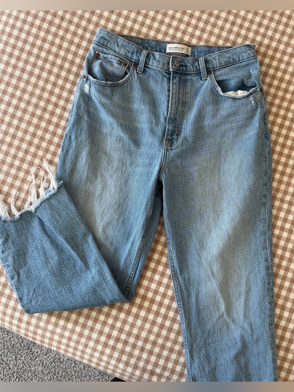 Sold - Picture 2 of 11